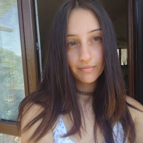 Sara, Babysitter in Bregnano