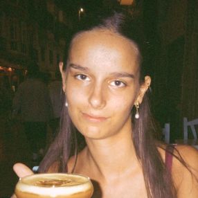 Elena, Babysitter a Montecchio Emilia