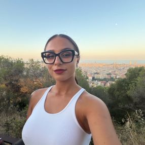Giorgia, Babysitter a Pontoglio
