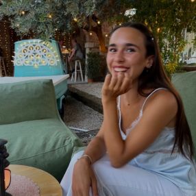 Mavi, Babysitter in Rezzato