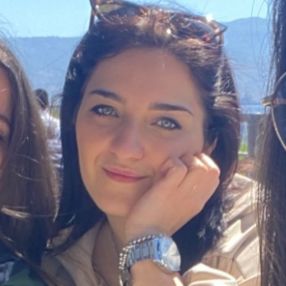 Laura, Babysitter in Messina