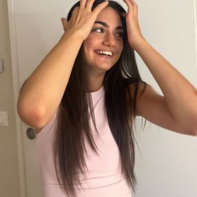 Elena Sofia, Babysitter a Trofarello