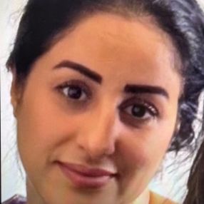 Hayati, Babysitter a Urbino