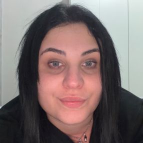 Vera, Babysitter in Riposto
