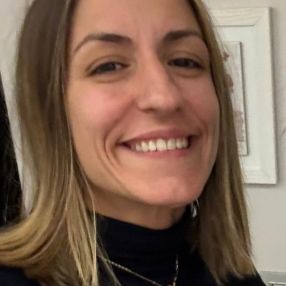 ASTRA FABIOLA, Babysitter in Gallarate