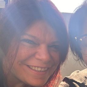 Lara, Babysitter a Grumo Appula