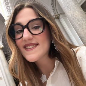 Francesca, Babysitter a Sciacca