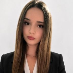 Luiza, Babysitter a Brembate