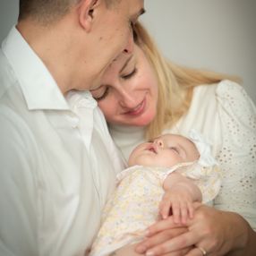 Carmen, Famiglia a La Spezia