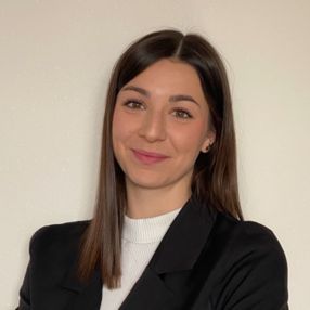 Domiziana, Babysitter a Pessano Con Bornago