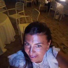 Monica, Babysitter a Olbia