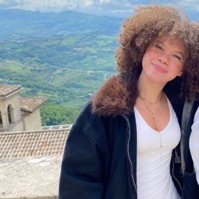 Jismeiley, Babysitter a Forlimpopoli
