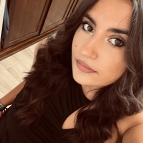 Francesca, Babysitter a Caprarica di Lecce