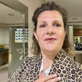 Vania, Famiglia a Lodi