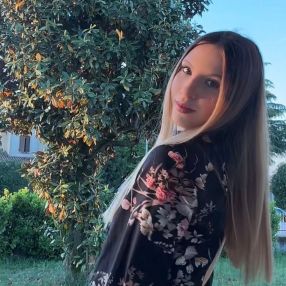 Chloe, Babysitter a Travagliato