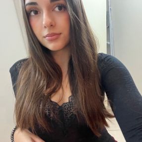 Ambra, Babysitter in Marcon