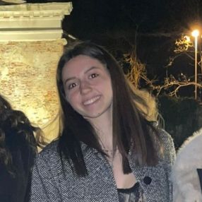 Giulia, Babysitter in Rivara