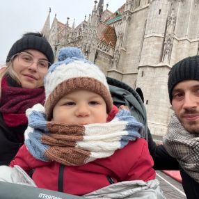 Simone, Famiglia a Toscana