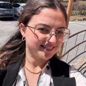 Aurora, Babysitter a Borgo A Mozzano