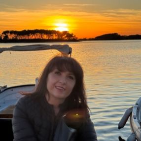 Teresa, Babysitter a San Vito dei Normanni