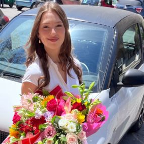 Alisia, Babysitter a Cinisi