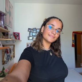 Asia, Babysitter a Melendugno