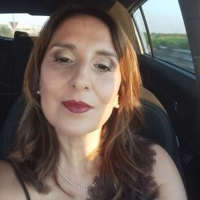 Lucia, Babysitter a Martano