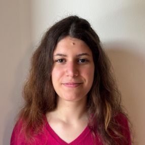 Emma, Babysitter a Provincia di Ferrara