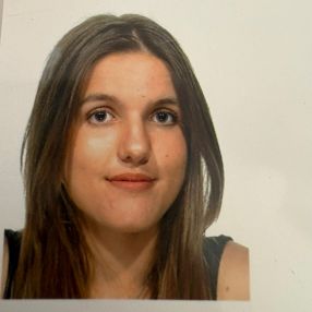 Alexandra, Babysitter a Biandronno