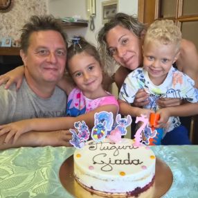 Denise, Famiglia a Monteroni D'arbia