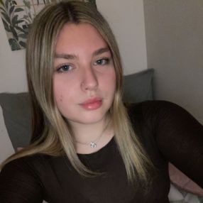 Emma, Babysitter a Castelnuovo Rangone