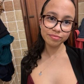 nicole, Babysitter a Città Metropolitana di Genova