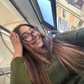 Noemi, Babysitter a Orta di Atella
