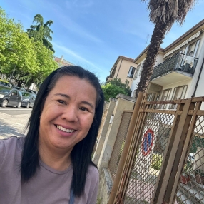 Flor, Babysitter in Dolo