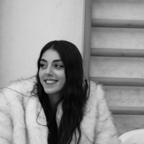 Alessia, Babysitter a Monteroni di Lecce