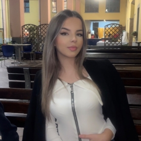 ALBIONA, Babysitter a Urago D'oglio