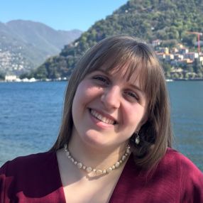 Giada, Babysitter a Calvenzano