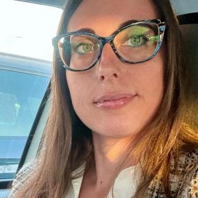 Asia, Babysitter a Potenza Picena