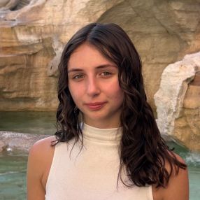 Valentina, Babysitter a Vigone