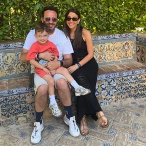 Chiara, Family in Andria