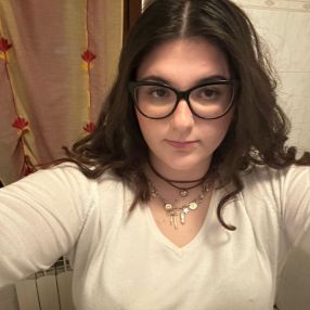 Martina, Babysitter a Robecco Sul Naviglio