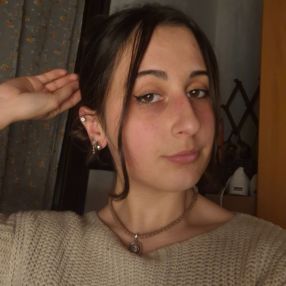 Viola, Babysitter a Lucrezia