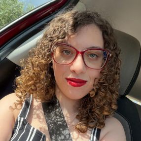 Laura, Babysitter in Monteiasi