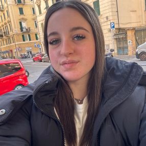 Erica, Babysitter a Borghetto di Borbera