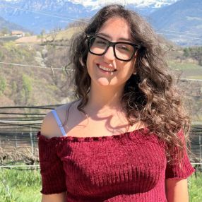 Sara, Babysitter a Bolzano