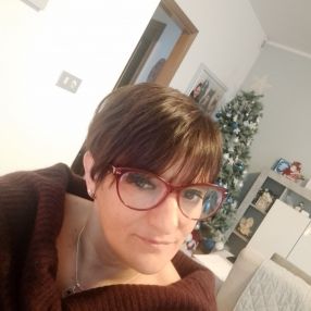 Francesca, Babysitter a Mercatino Conca