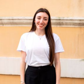 Noemi, Babysitter a Provincia dell'Aquila