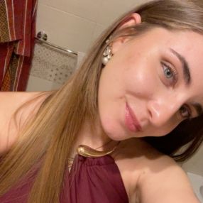 Carmen, Babysitter a Terme Vigliatore