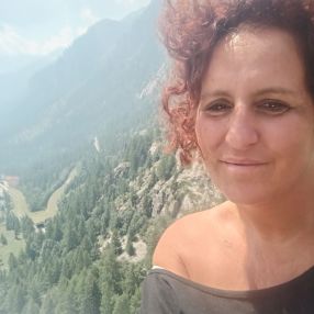Manuela, Babysitter in Arona