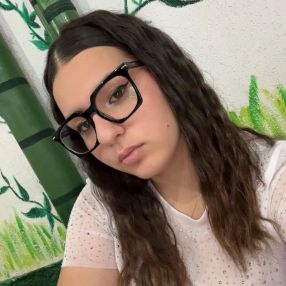 Asia, Babysitter in Canicattì